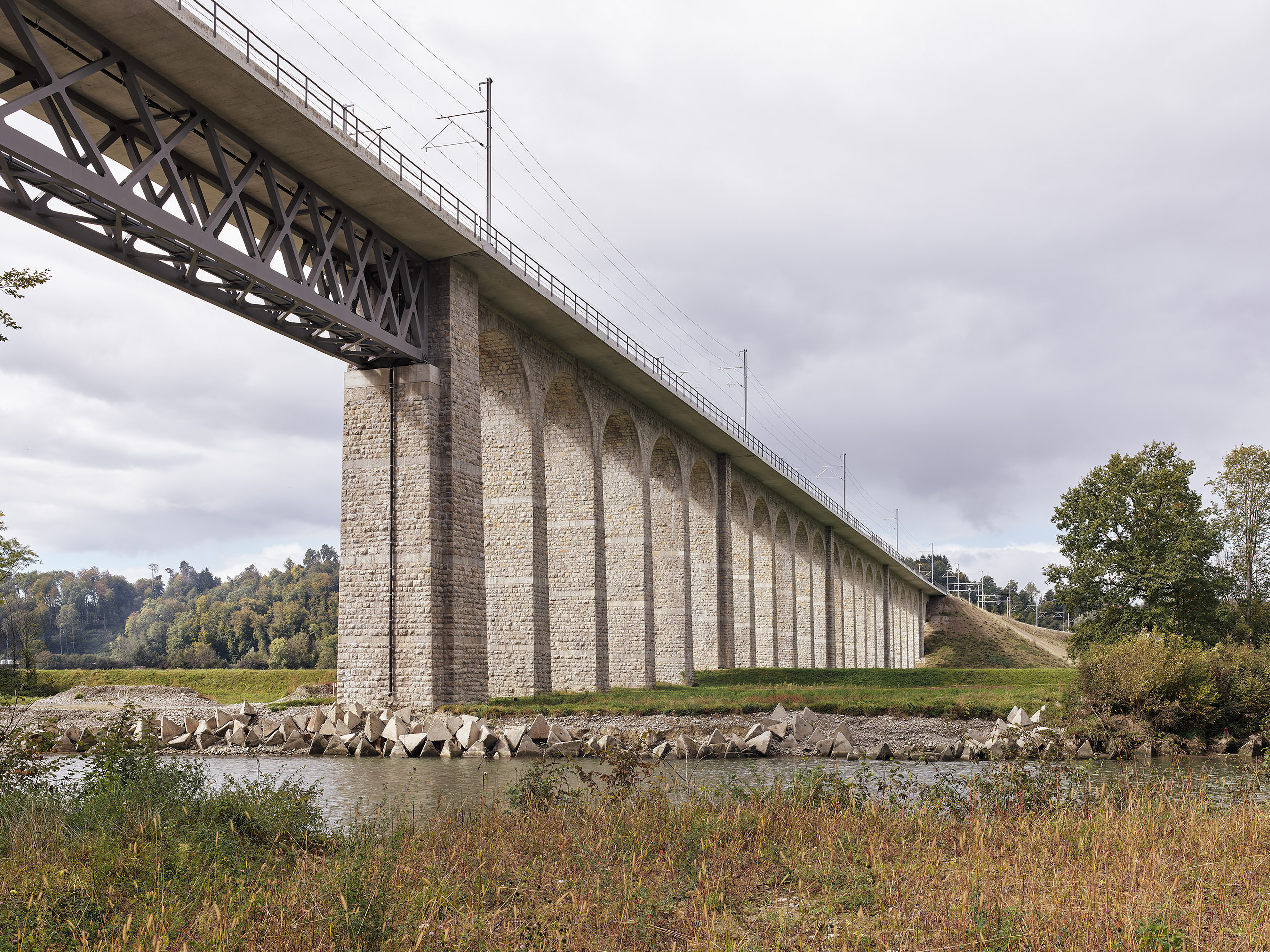 Ahp0053 SAVI AIQ4 003237 C